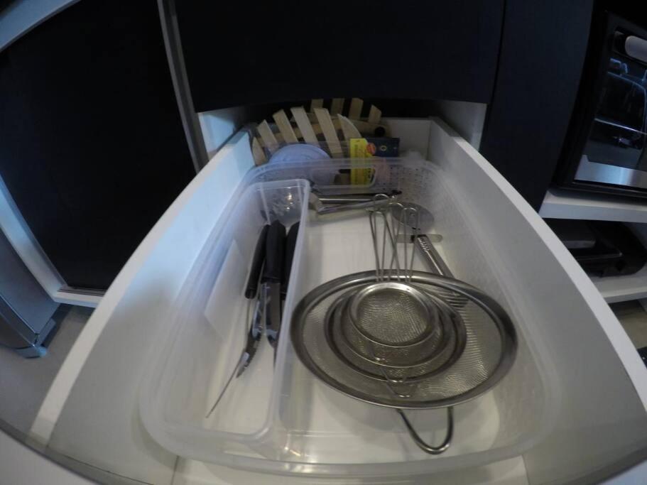 Apartamento Apto Aconchegante! A 100 Metros Do Mar -netflix E Wifi *